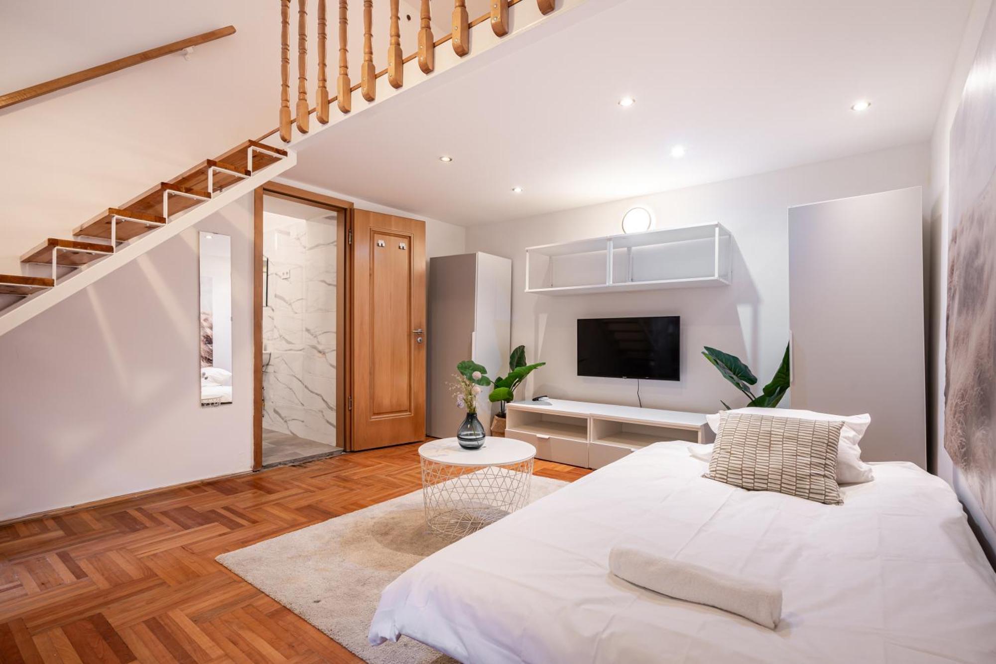 H9- Boutique Apartments, Best Location, By Bqa ブダペスト エクステリア 写真